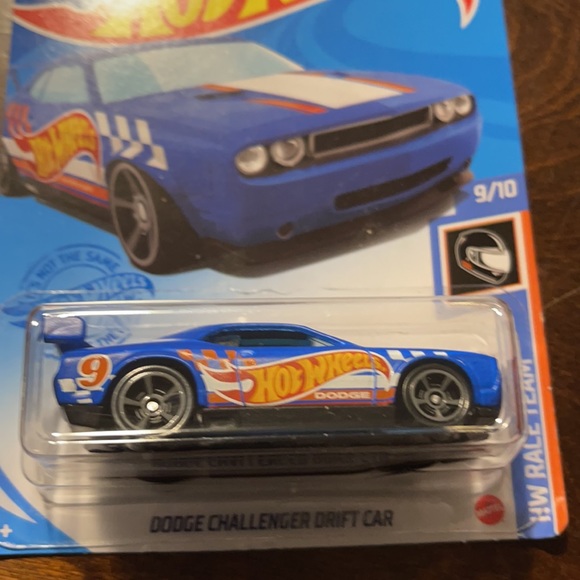 Car - Picture 4 of 4